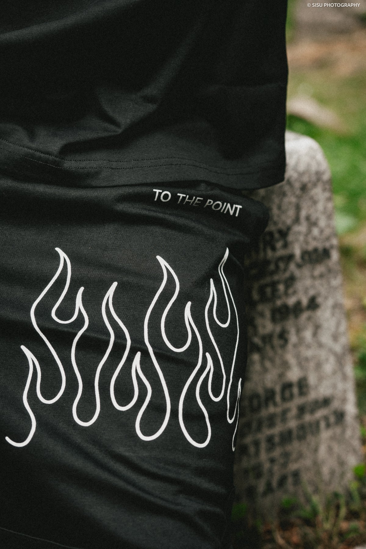FLAME BOUND MESH PERFORMANCE SHORTS
