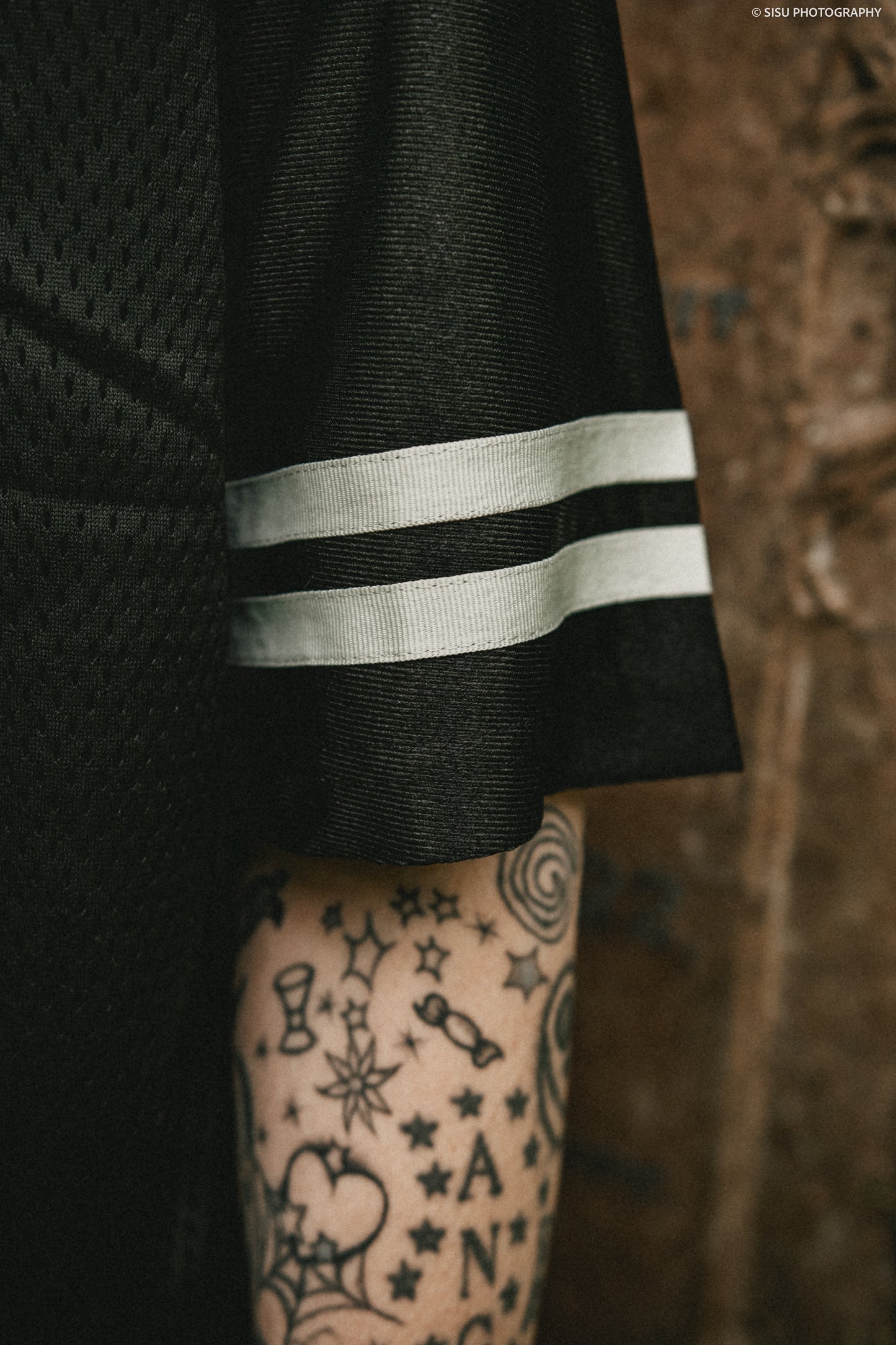BUILT TO OFFEND MESH JERSEY