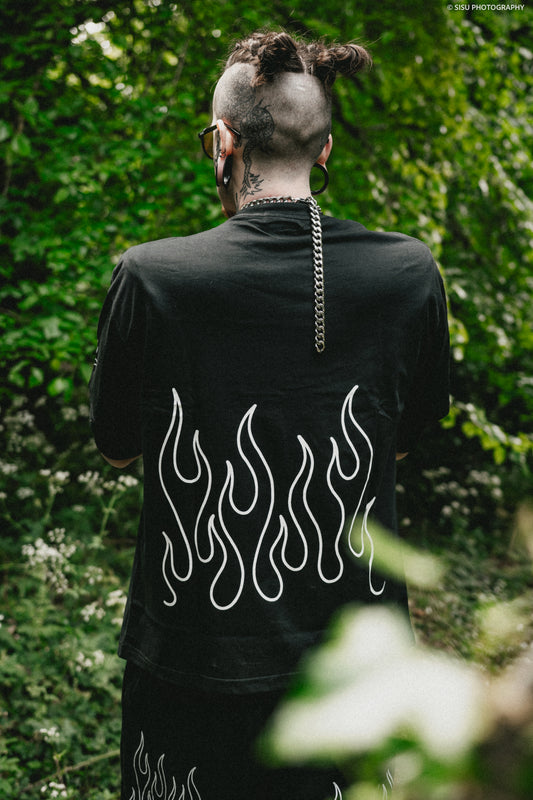 FLAME BOUND OVERSIZED T-SHIRT